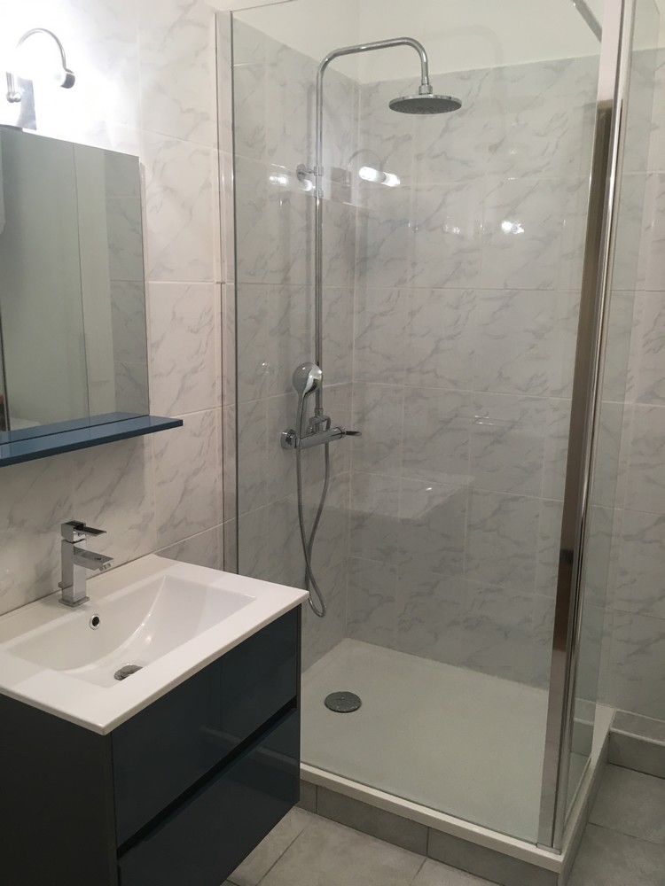 salle de bain refaite à neuf