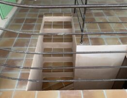Carrelage sol et escalier avec pose de crépi sur Nice